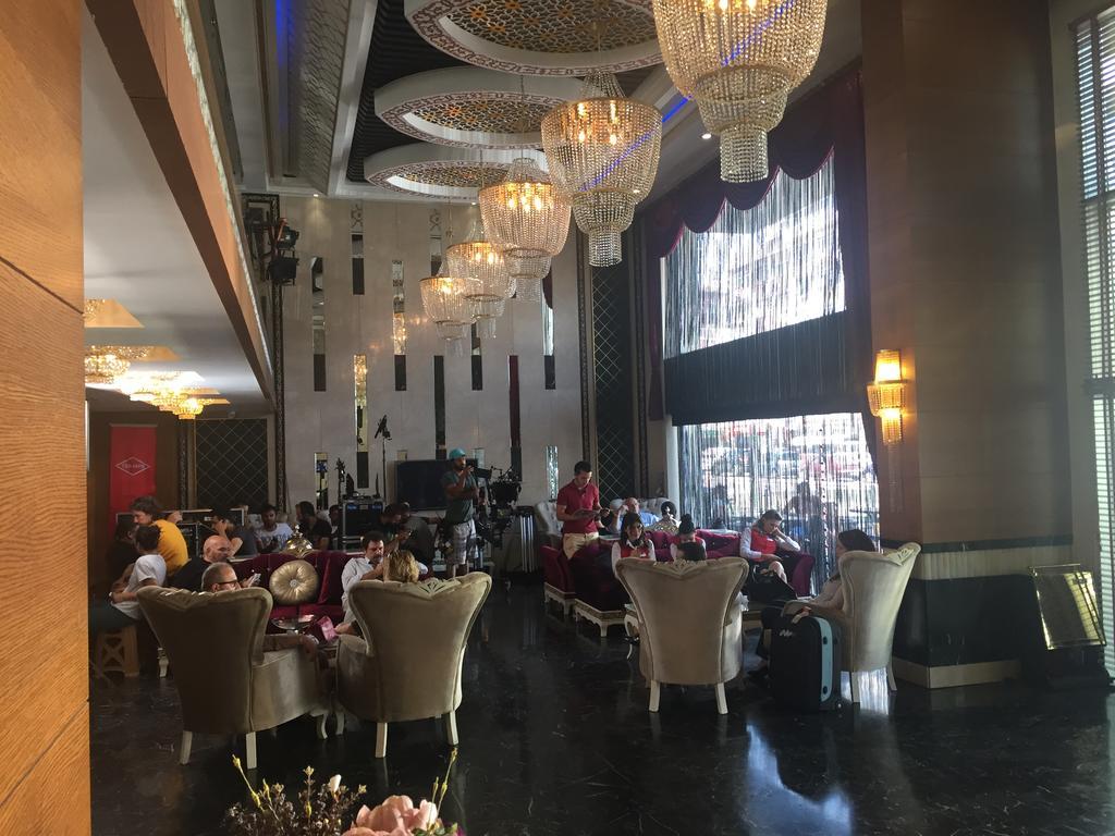 拉法基皇宫酒店 锡瓦斯 外观 照片